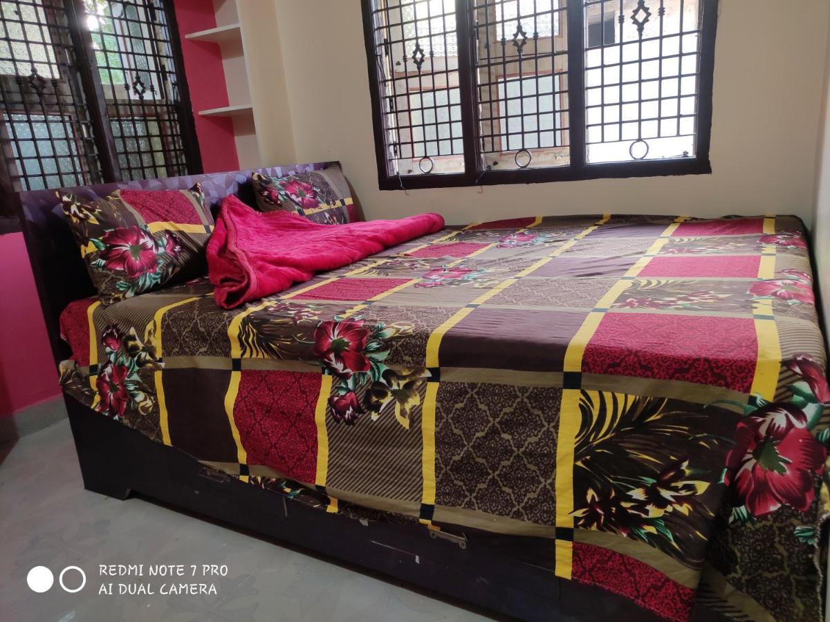 Lohit Homestay Hampi Exterior foto