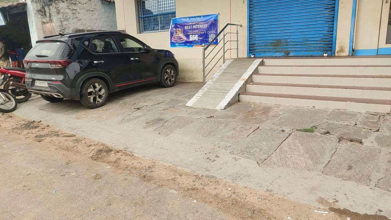 Lohit Homestay Hampi Exterior foto